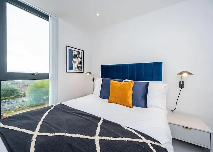 Lägenhet Stunning Brand New 3 Bed By Valore Services *