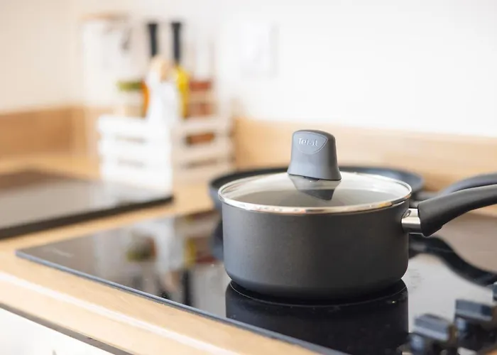 2 Bed Ensuite With Fantastic Night View And Old Trafford Stadium *