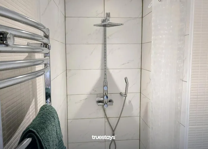 펜션 Crawford House - Stunning 2 Bedroom House In 맨체스터