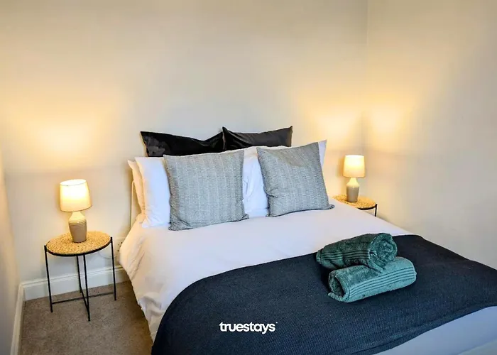 Crawford House - Stunning 2 Bedroom House In *