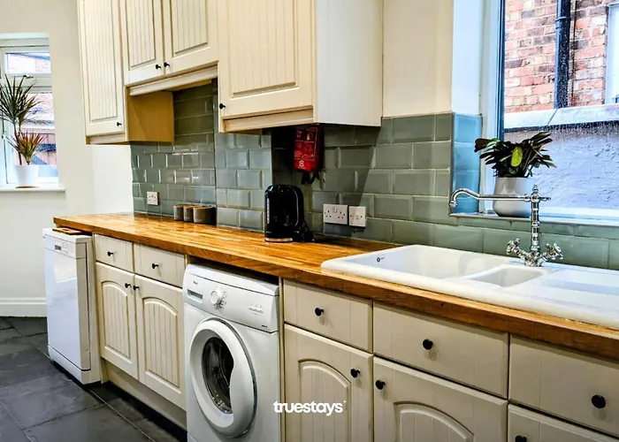 펜션 Crawford House - Stunning 2 Bedroom House In *