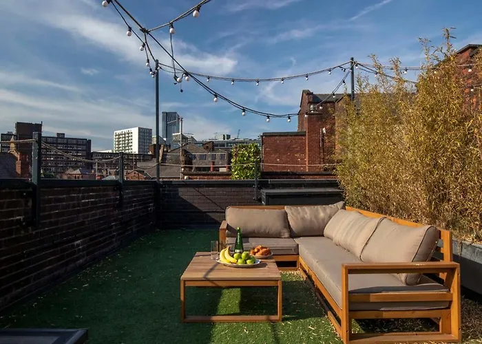 펜션 Luxury Roof Terrace Townhouse 맨체스터