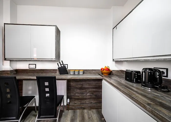 Serviced Northernnightzzz - The Park Manchester