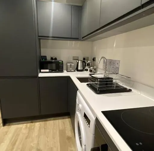 Stylish Flat In Old Trafford *