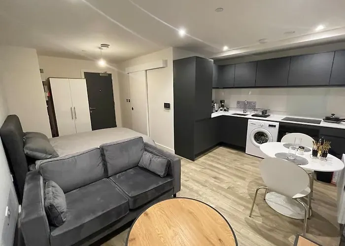 Stylish Flat In Old Trafford Manchester