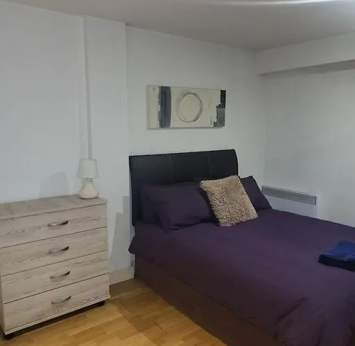Striking 1 Bedroom * Manchester