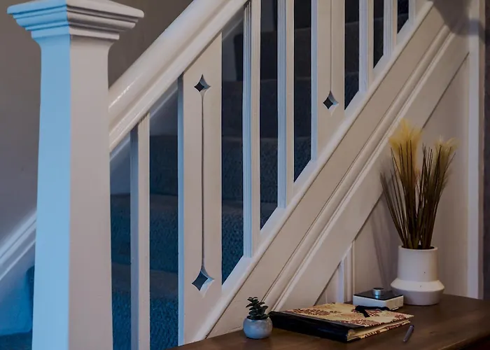 Spacious 5bed House In South - Pass The Keys * Manchester