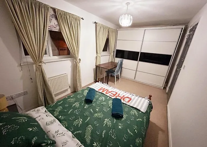 Pensión Queens Rooms, A Perfect Stay, Next To Shopping Parks And Central *