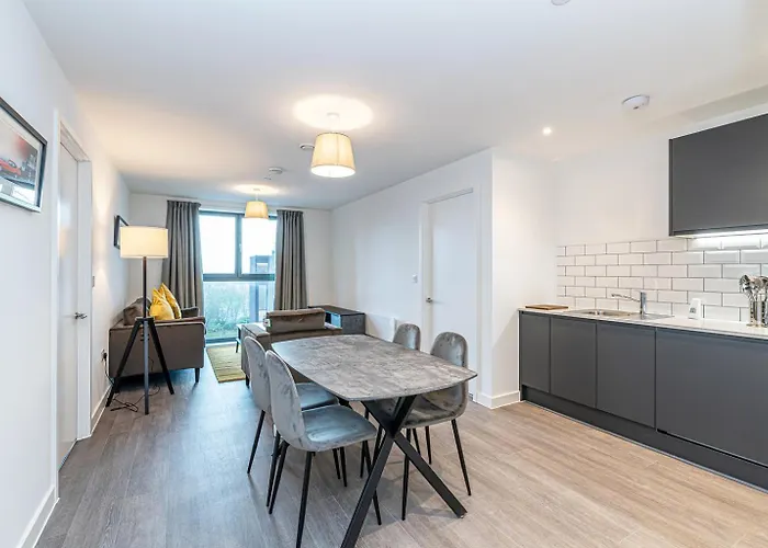 Insignia By Guestz Apartman