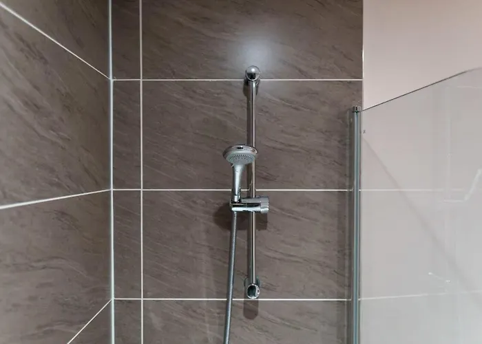 Contemporary 2 Bed - Sleeps 4 Apartment