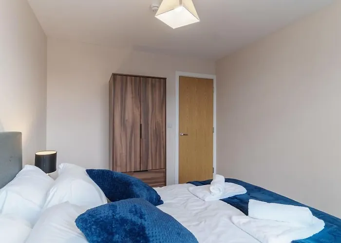 Bright 2 Bed - Sleeps 4 Манчестер