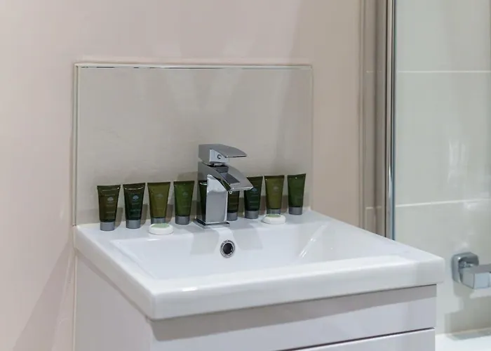 Bright 2 Bed - Sleeps 4