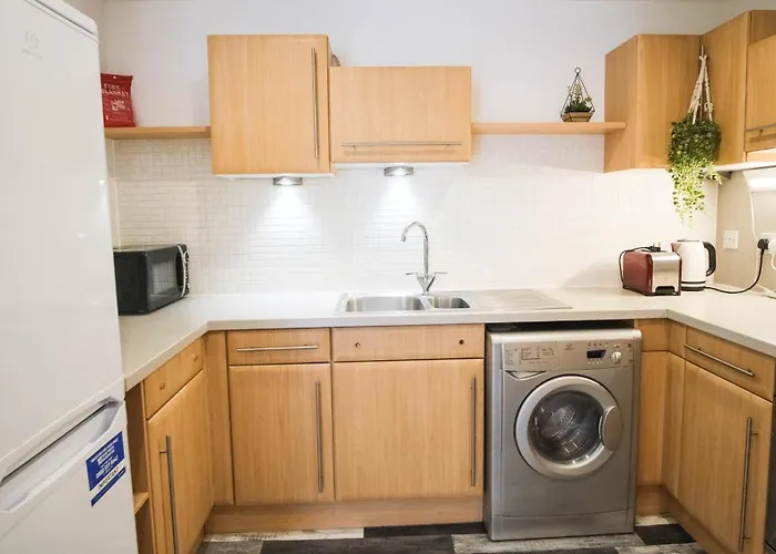 דירה Modern & Premium 2br 2ba Center *