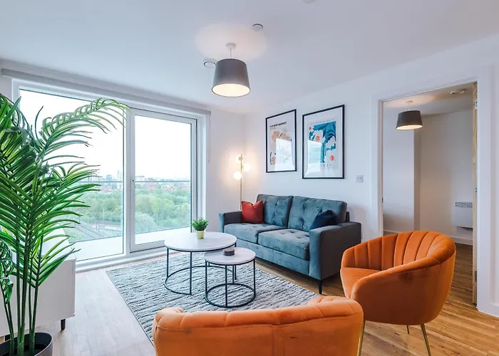 Parking - Lastmindeals - 2bed Appartement Manchester