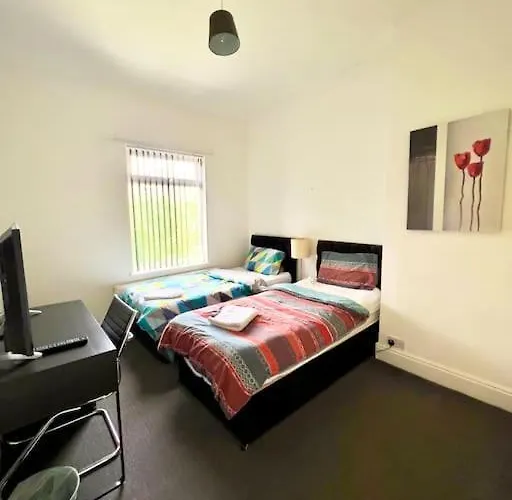 United View! Big House, Prime Location, Transport Σπίτι διακοπών *