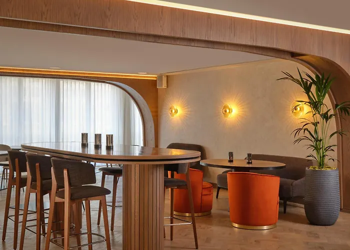 The Reach At Piccadilly, Manchester, A Tribute Portfolio 맨체스터