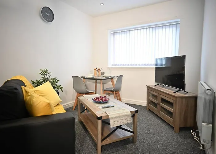 Spacious Studio Near Christie Hospital Manchester