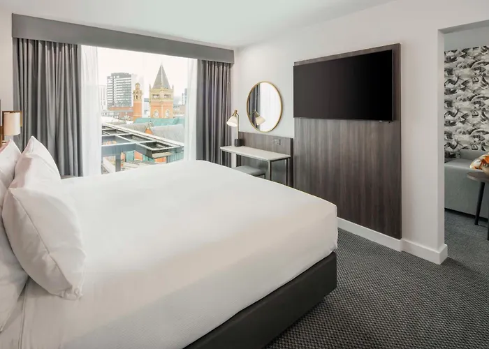 Doubletree By Hilton Piccadilly Hotel Manchester