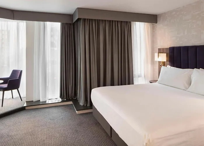 Doubletree By Hilton Piccadilly Hotel
