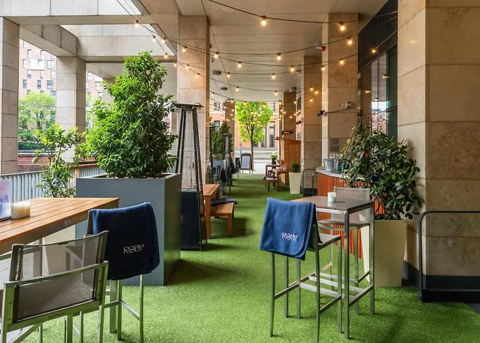 Hotel - Centre By Ihg 4*