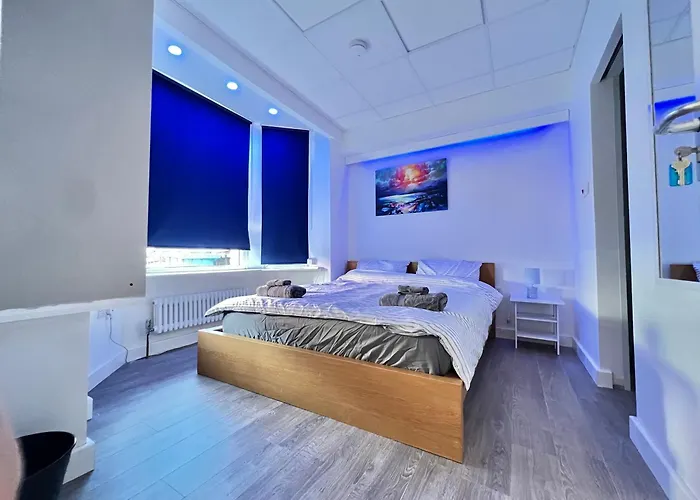 Accommodatie bij particulieren Lux Super King Private Bath Mediacity, Mufc, Salford