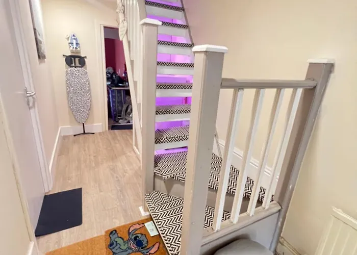 Pansiyon Lux Quadruple Media Mufc Salford Manchester