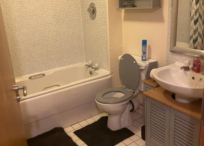 Pensjonat 14-16 Whitworth Street 3*