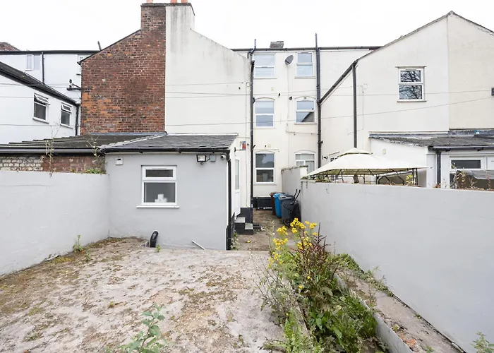 Huge 6br Sleeps 12 Near City! Ferienhaus