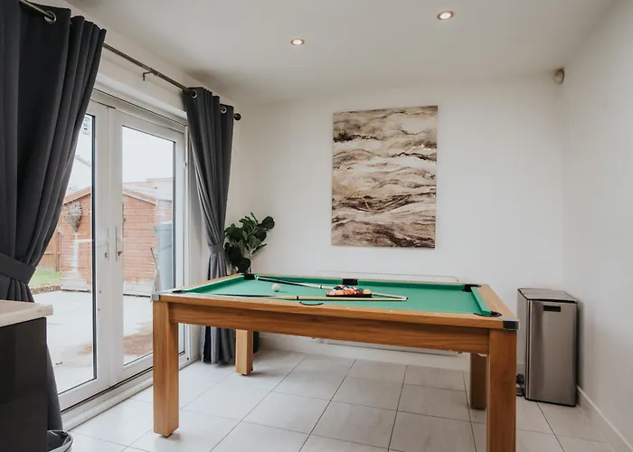 Pool Table - Coop Live Arena, Etihad & Dom wakacyjny *