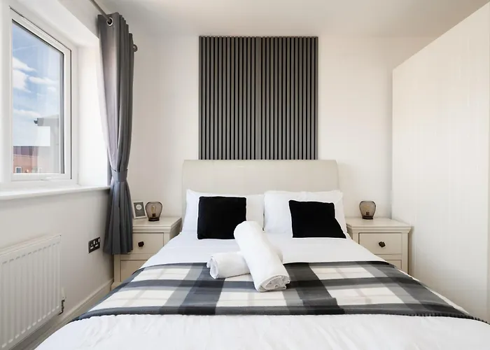 Pool Table - Coop Live Arena, Etihad & Dom wakacyjny *