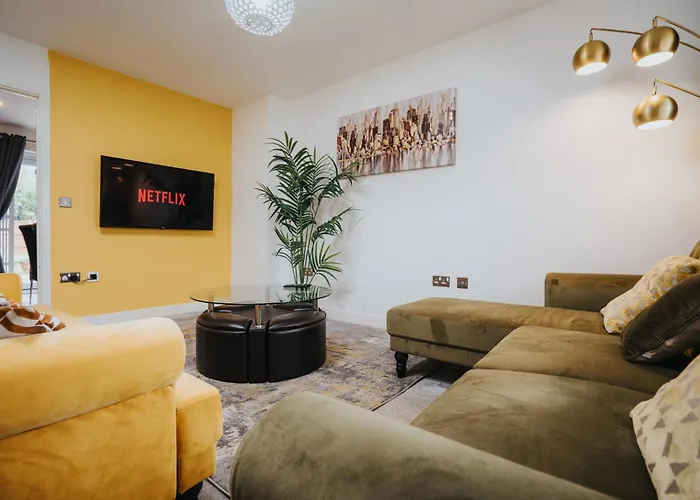 Pool Table - Coop Live Arena, Etihad & Dom wakacyjny Manchester