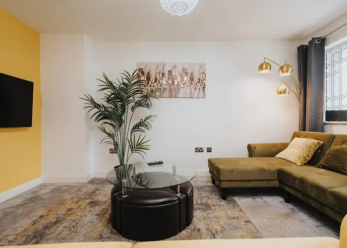 Pool Table - Coop Live Arena, Etihad & Dom wakacyjny Manchester