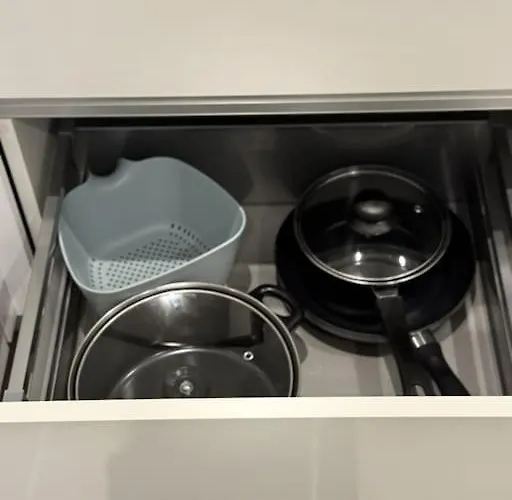 2br Duplex In Salford Mcr Sleeps4 Videos In Photos Apartment