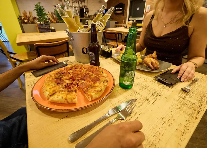 - The Niu, Loom North By Ihg 3* 맨체스터