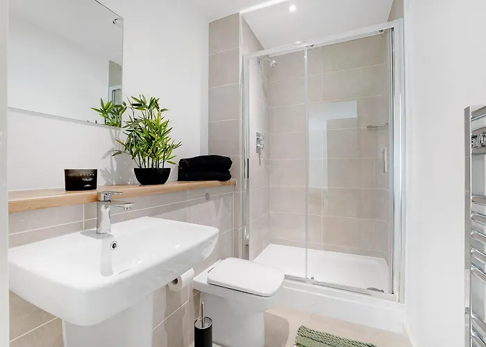 아파트 New! 2br In Media 맨체스터