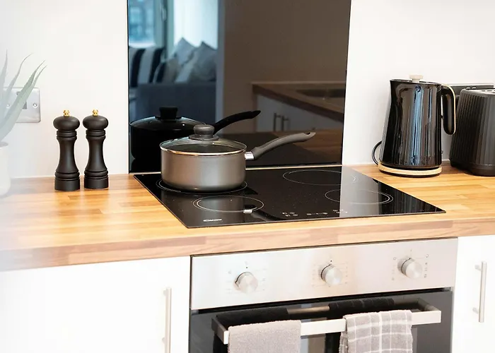 New! 2br In Media 맨체스터