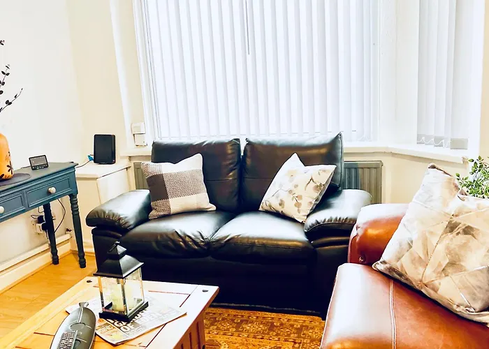 Cosy 3bdr In Levenshulme-close To Centre And Stockport Town- Free Parking- Wifi Сasa de vacaciones Mánchester