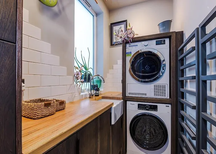 Casa de Férias Unique In Northenden Urban Oasis Sleeps 8