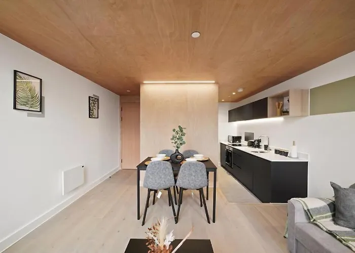 아파트 Modern With Roof Terrace 맨체스터