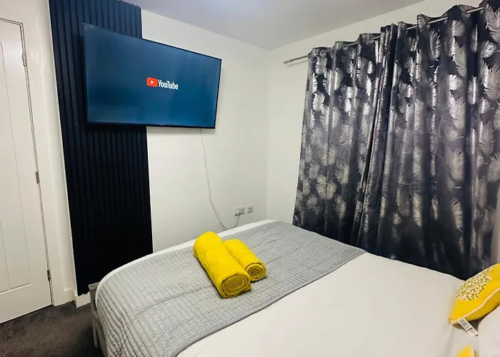 Private Modern Ensuite Near Etihad Stadium 民宿 曼彻斯特