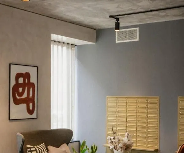 Bohemian With Terrace & Gym Apartmán