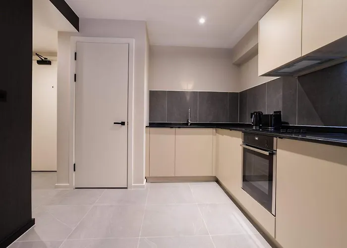 Verdana - 1bd Flat Near Centre