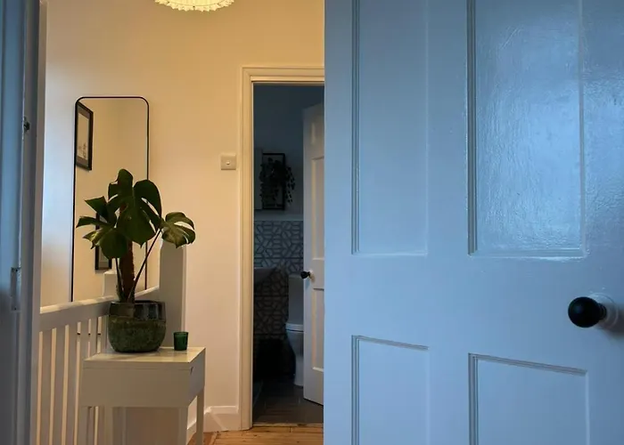 Blackley Rustic Gem A Suburb Hideaway Mánchester