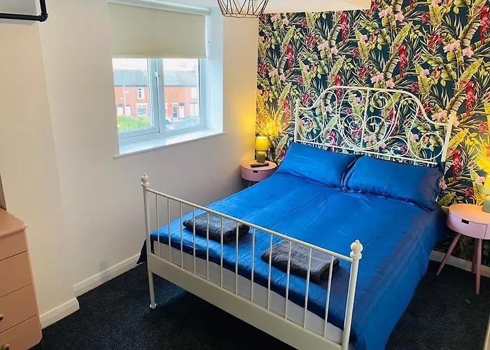 Cool, Calm & Connected Apartament