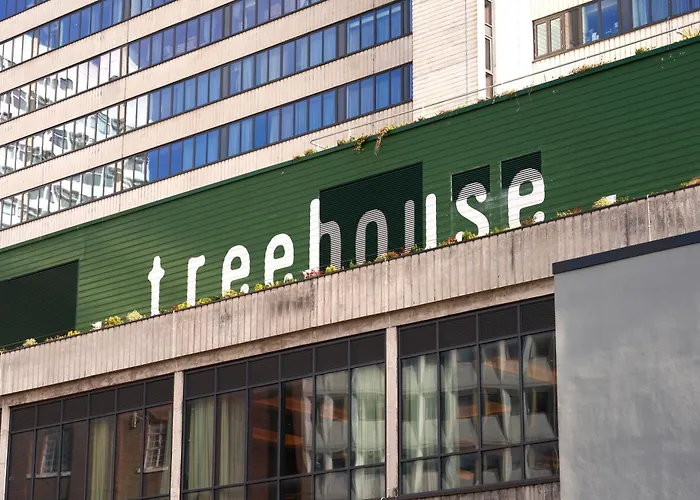 Treehouse 4* Μάντσεστερ