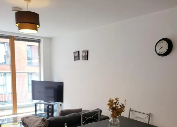 Apartment Enjoyable 2 Bedroom