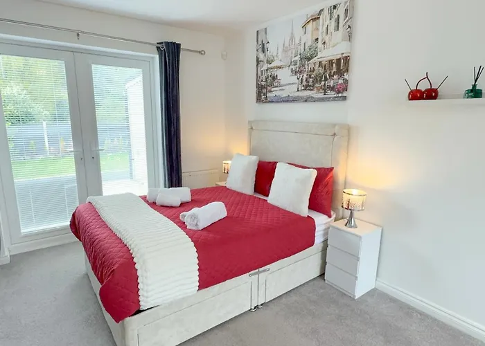 Contractor Stays, Fast Wifi, Free Parking, Work مانشستر