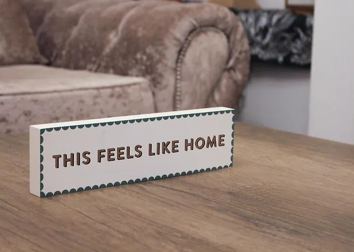 2 Min Walk Etihad Stadium & Coop Arena - 3br, Free Parking