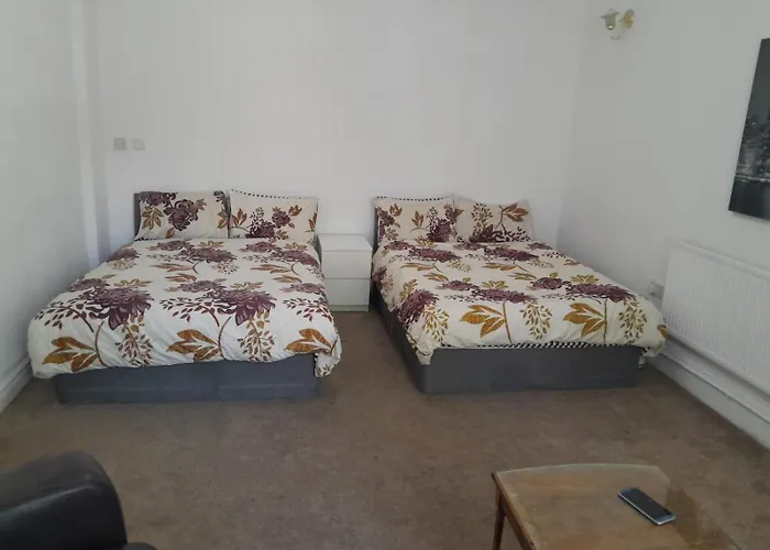 Monarch House Konukevi Manchester