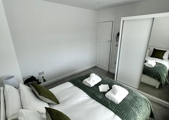 Dom wakacyjny Spacious, Cosy & Stylish 3 Bed In Salford, Near Trafford Park - Free Parking Manchester